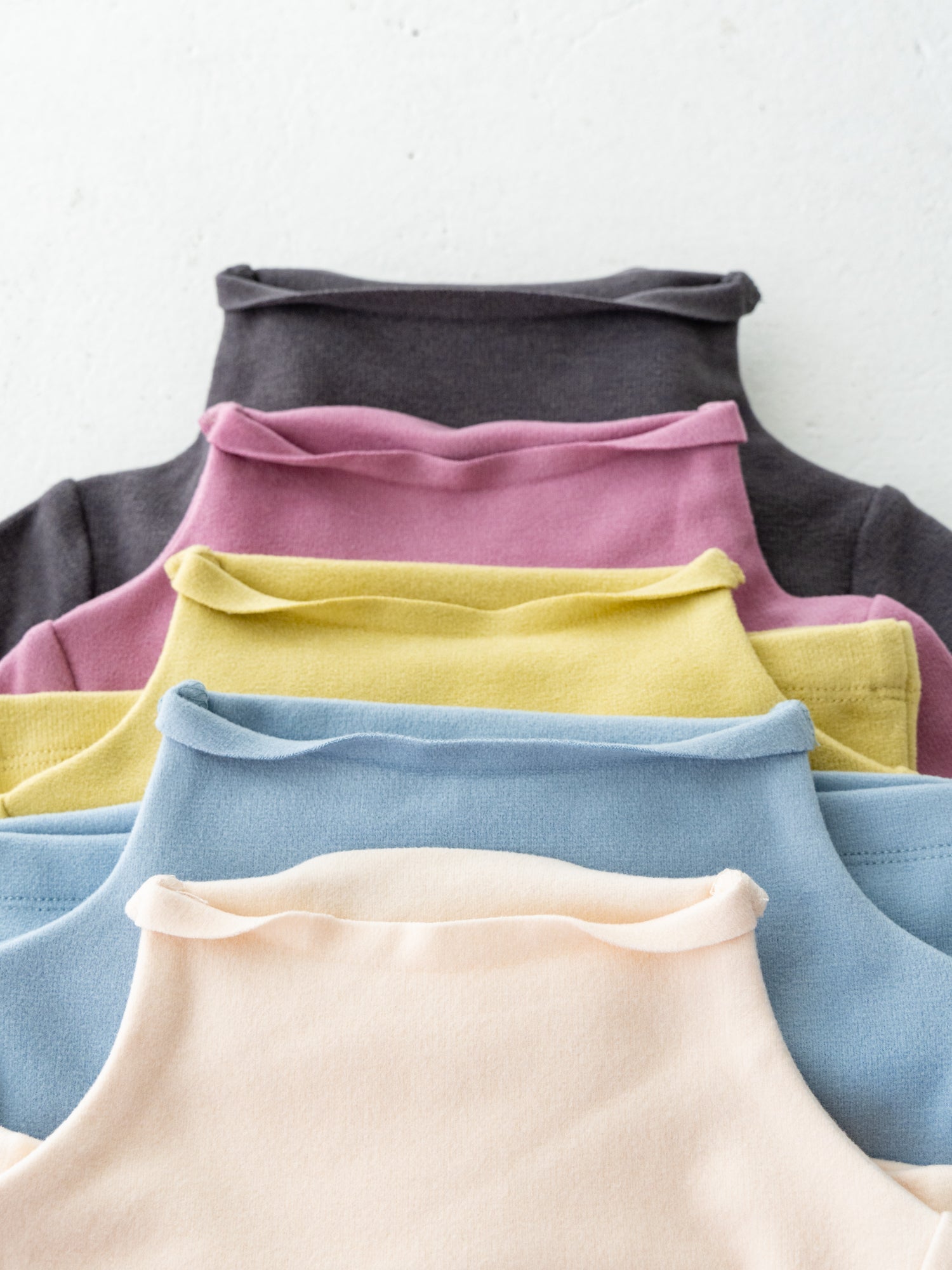 【10%OFF】Fluffy warm high neck Pippi + Lotta