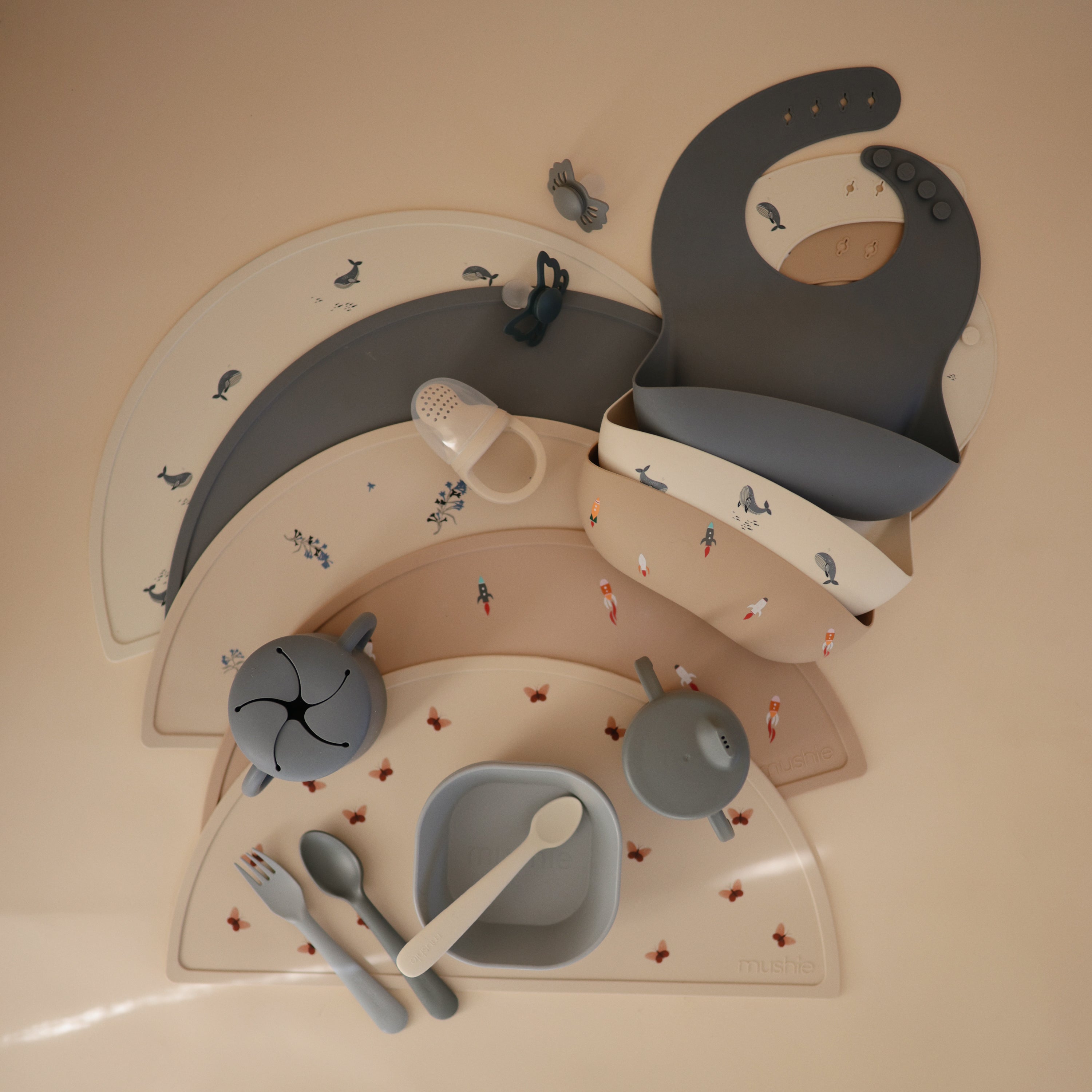 Silicone Baby Bib mushie