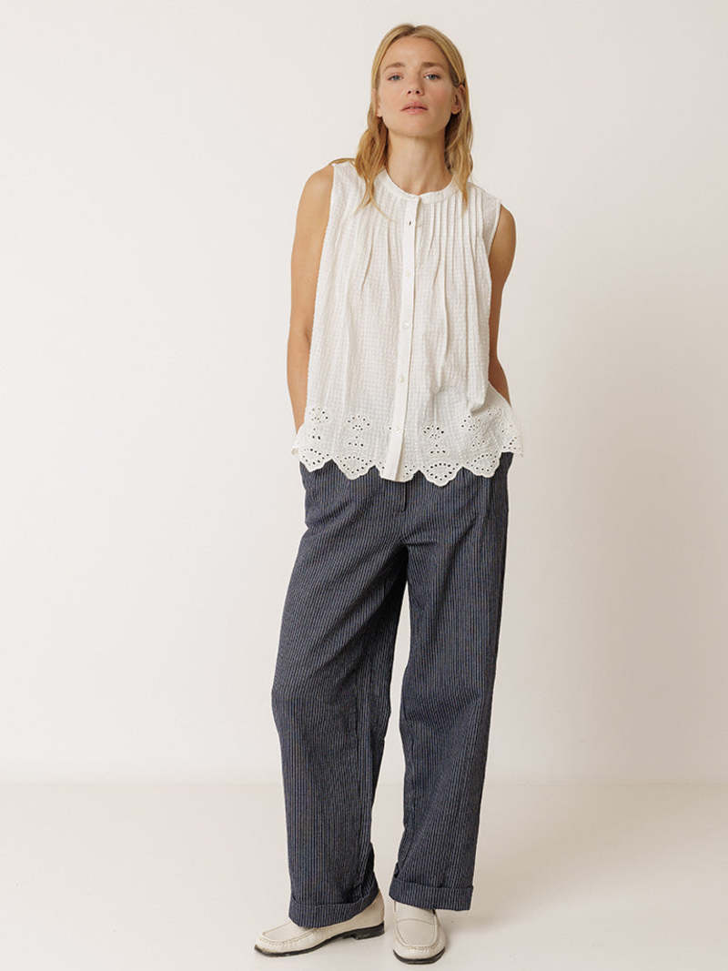 Indi & Cold Sleeveless Broderie Top – Ecru INDI&COLD