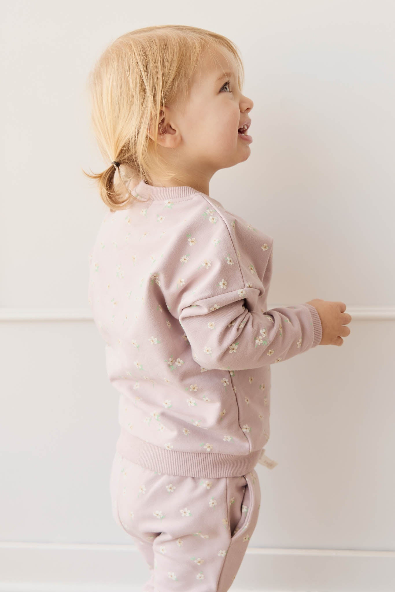 Organic Cotton Damien Sweatshirt - Simple Flowers Lilac Jamie Kay