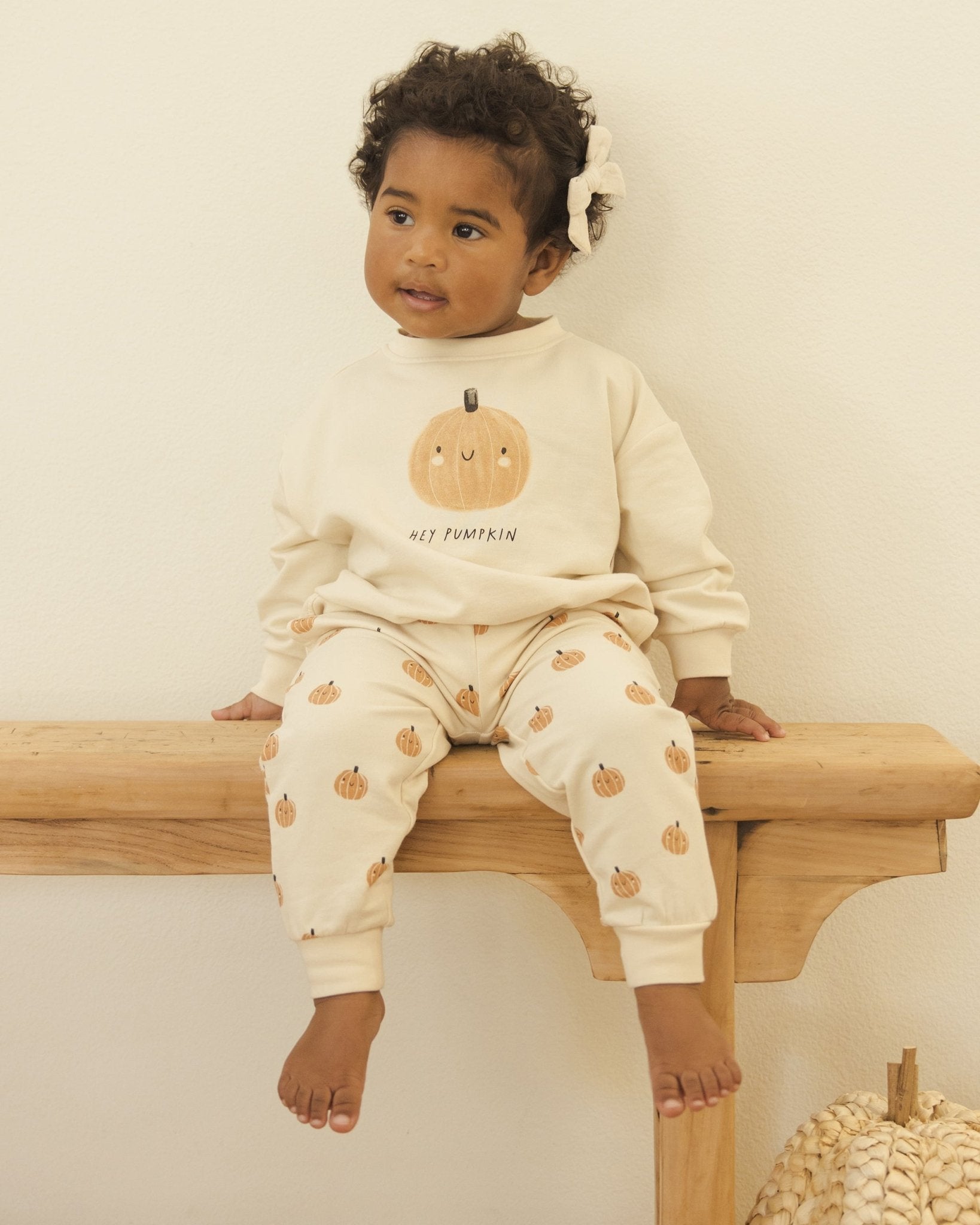 Quincy Mae Relaxed Fleece Sweatpant || Smiley Pumpkins Quincy Mae New