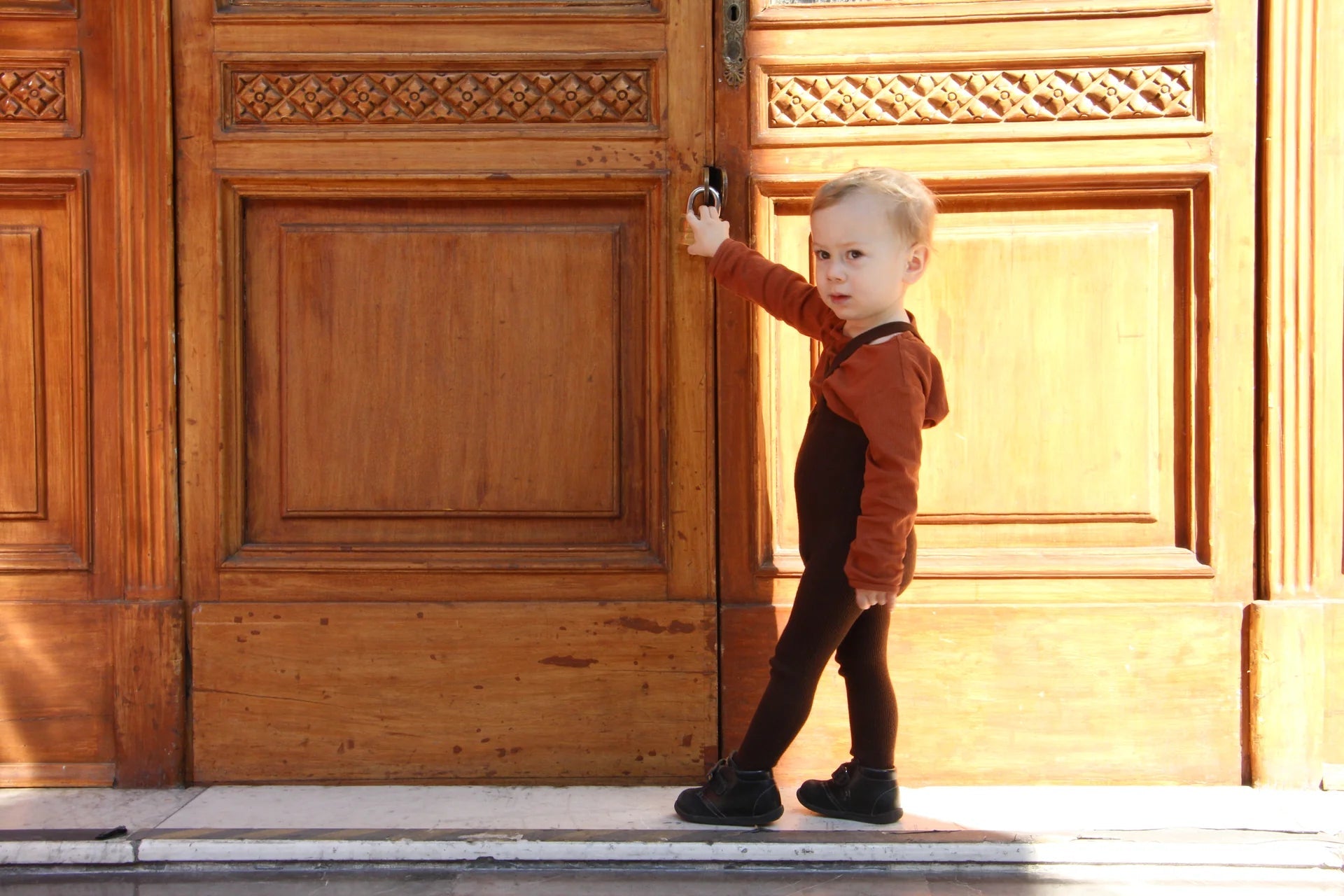 Silly Silas Footed Chocolate Brown Silly Silas