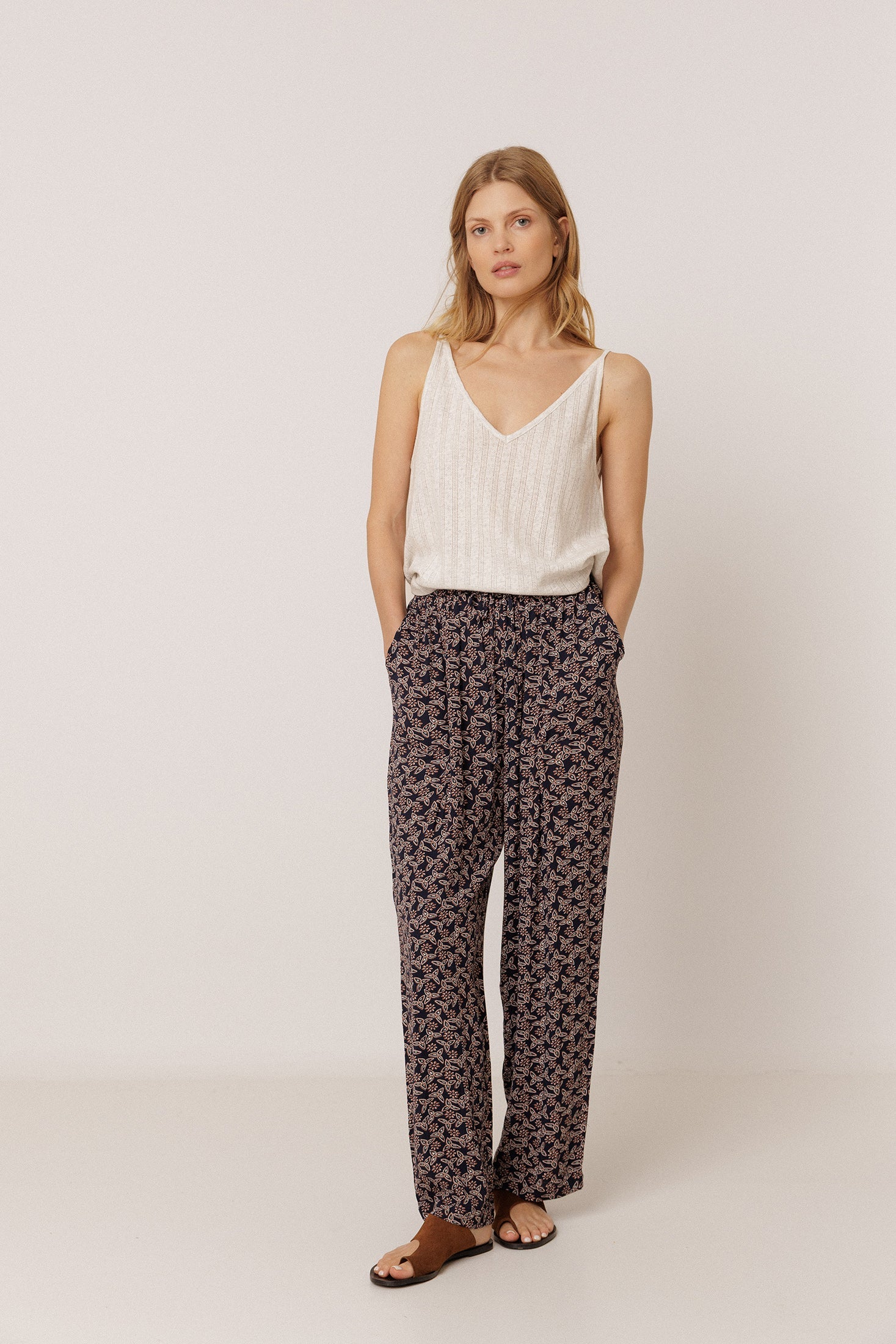 Indi & Cold PANTALÓN ESTAMPADO FLUIDO
