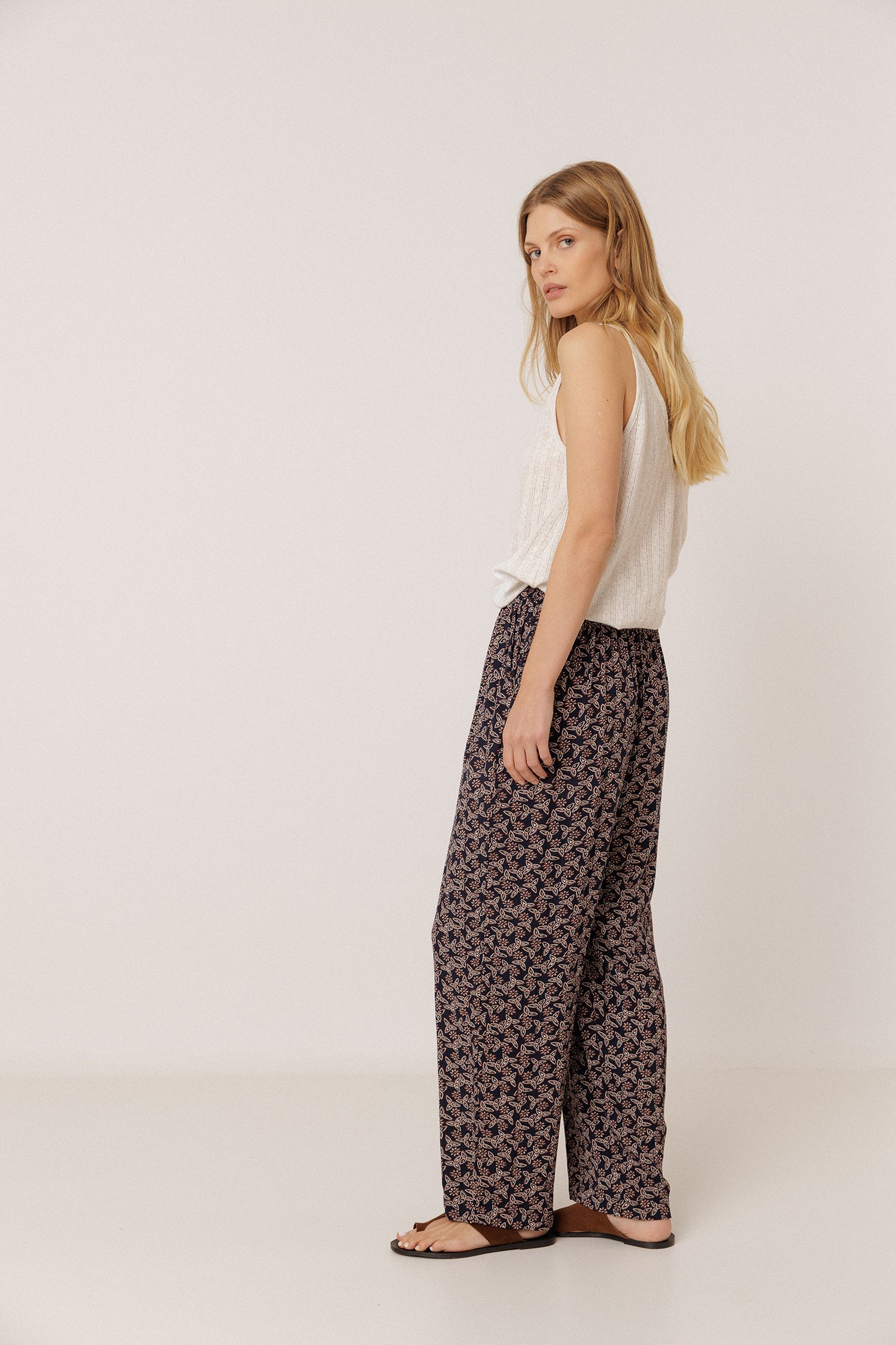 Indi & Cold PANTALÓN ESTAMPADO FLUIDO