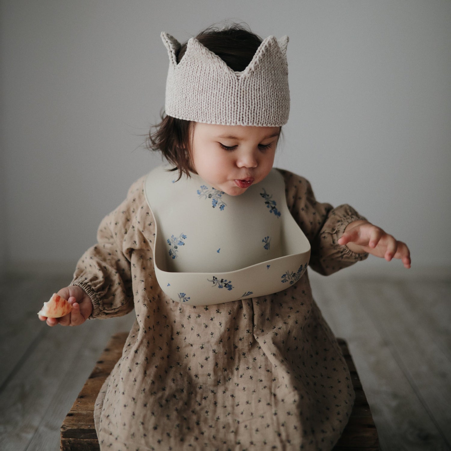 Silicone Baby Bib mushie