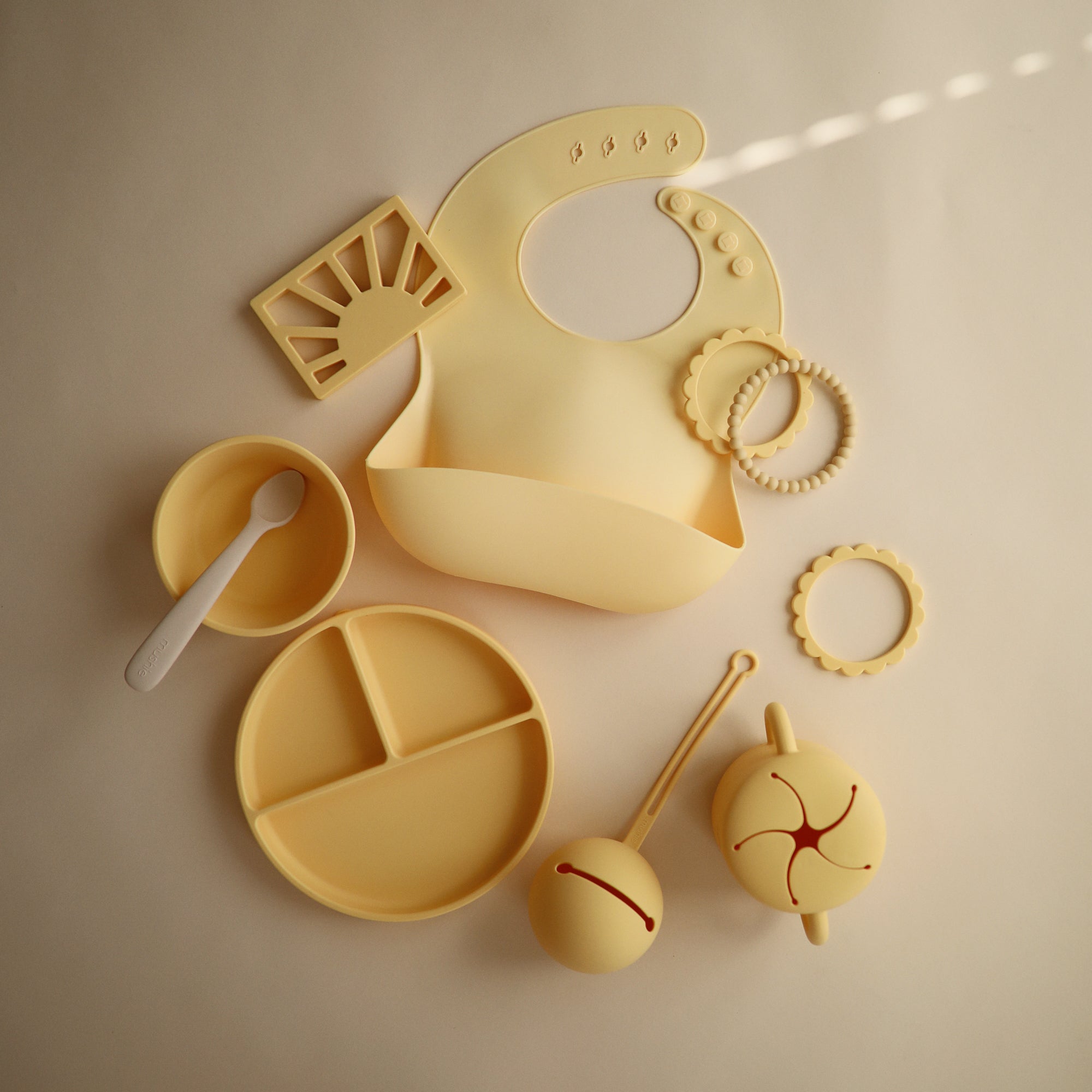 Silicone Baby Bib mushie