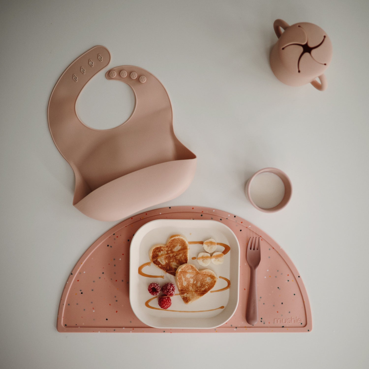 Silicone Baby Bib mushie