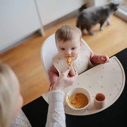 Silicone Baby Bib mushie