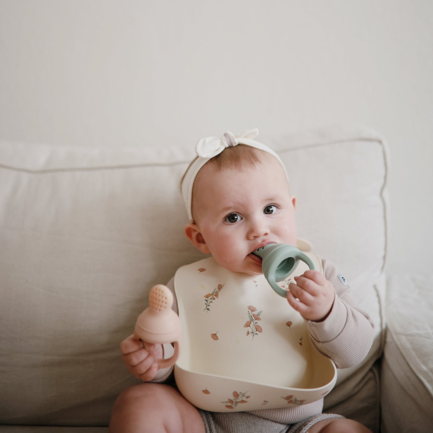 Silicone Baby Bib mushie