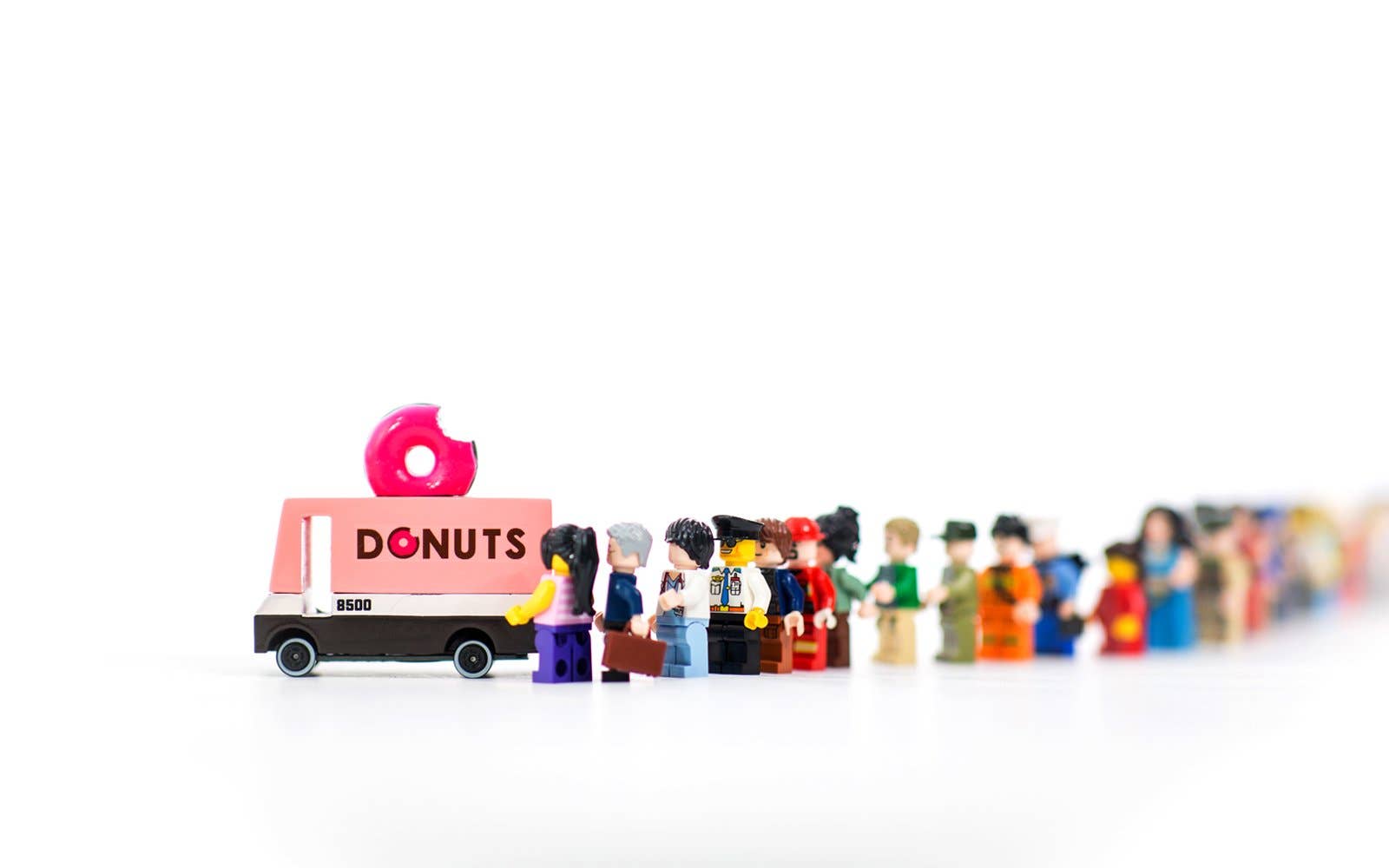 Candylab Toys - Donut Van Candylab Toys