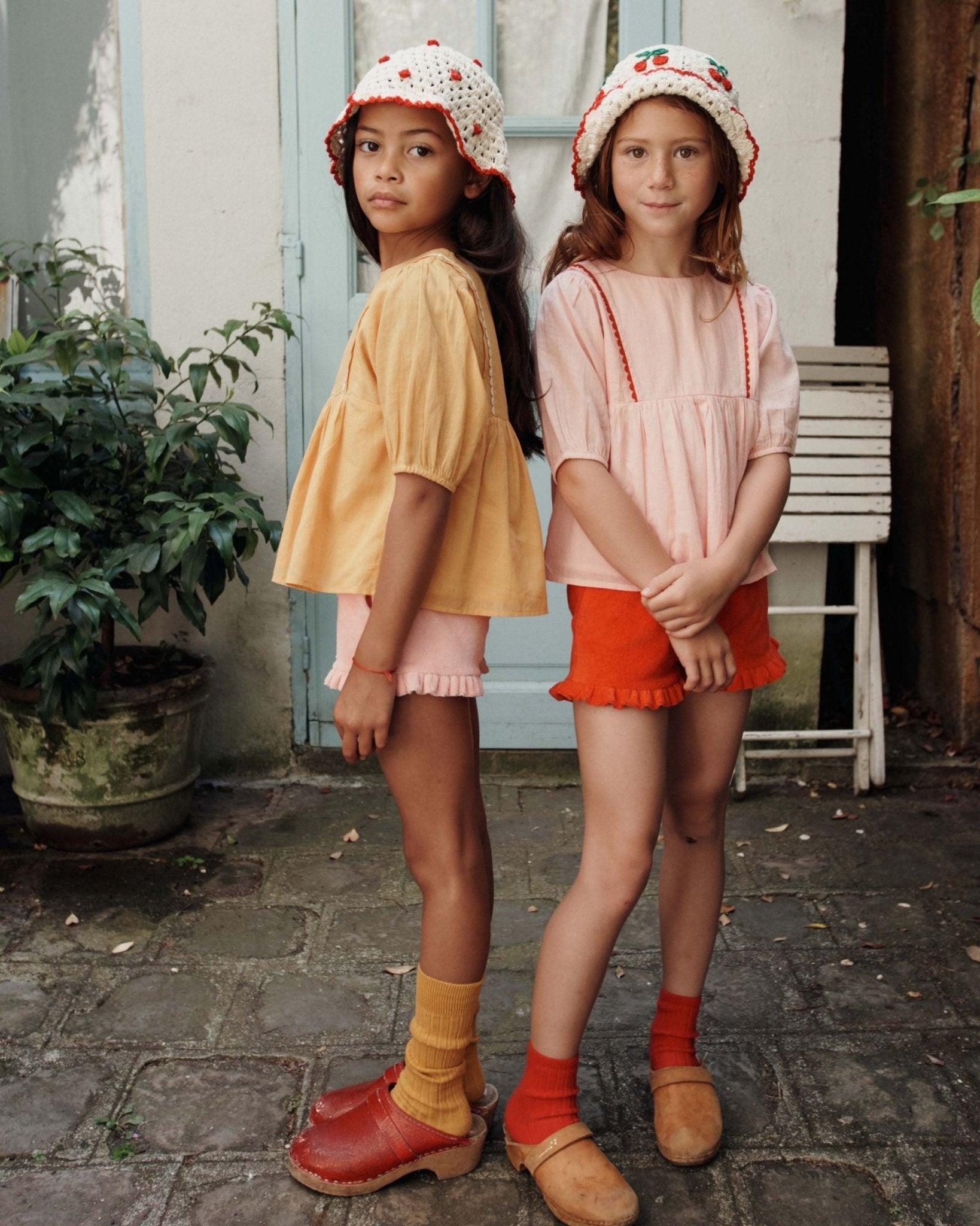 Emile et Ida Red Ruffle Girls Shorts – Terry Cotton Emile et ida