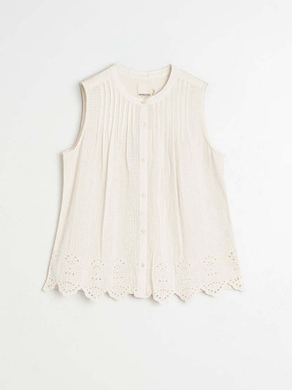 Indi &amp; Cold Sleeveless Broderie Top – Ecru INDI&amp;COLD