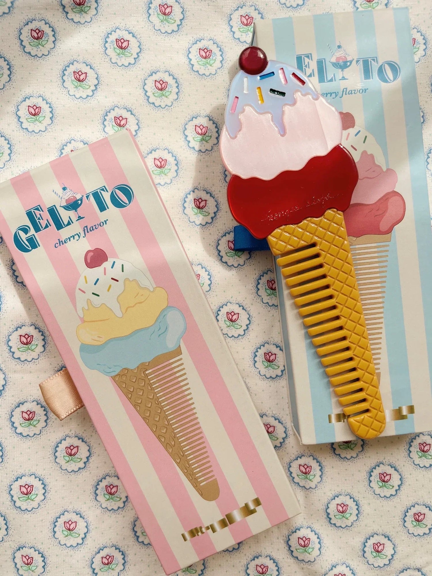 Konges Sløjd Ice Cream Comb Amour Pink