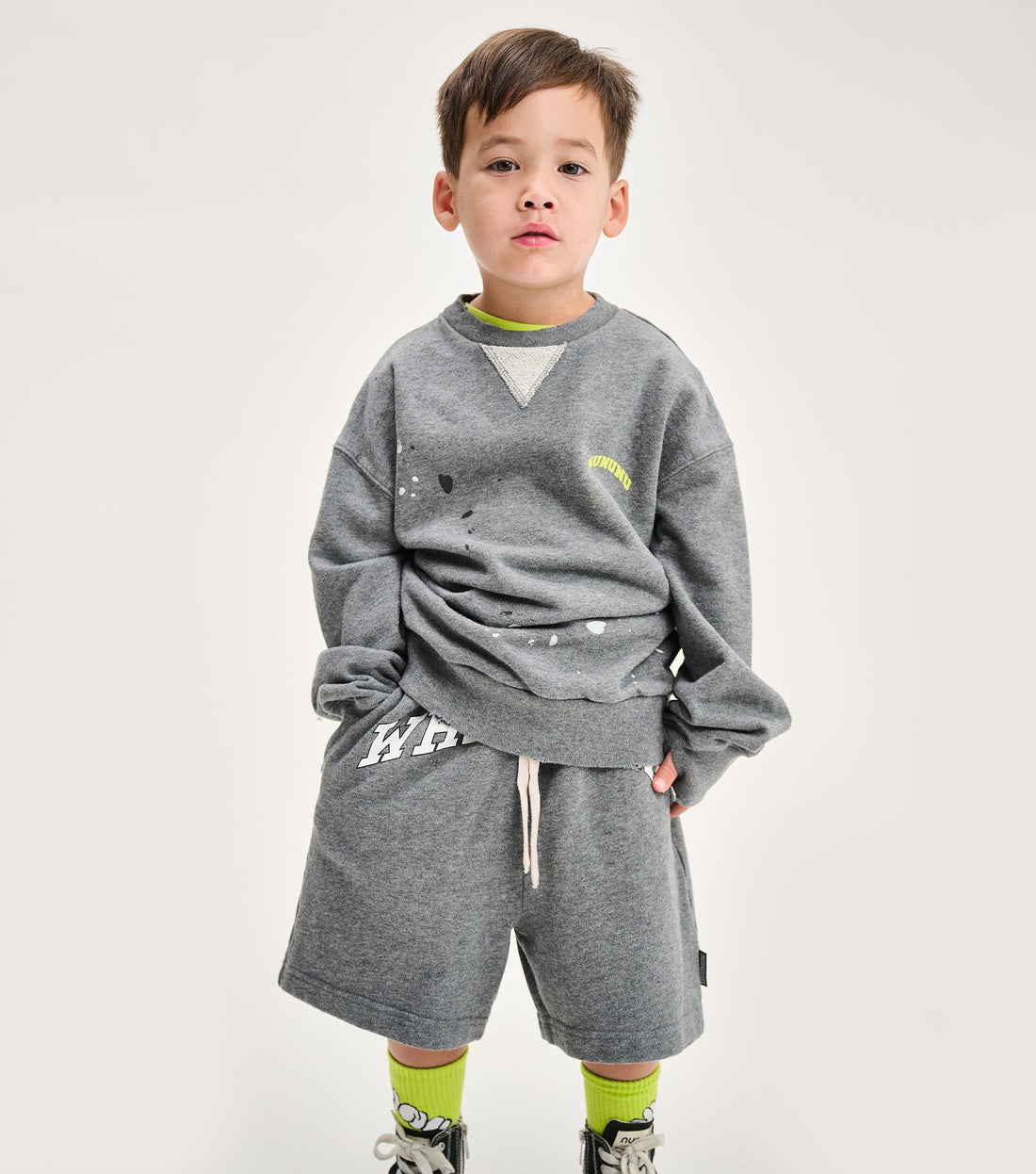 Nununu whatever sweatshorts NUNUNU