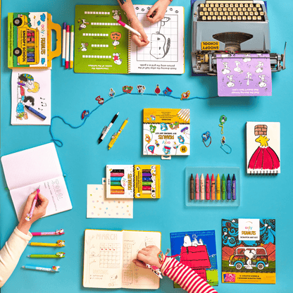 OOLY x Peanuts Activity Travel Kit &amp; Double - Ended Markers OOLY