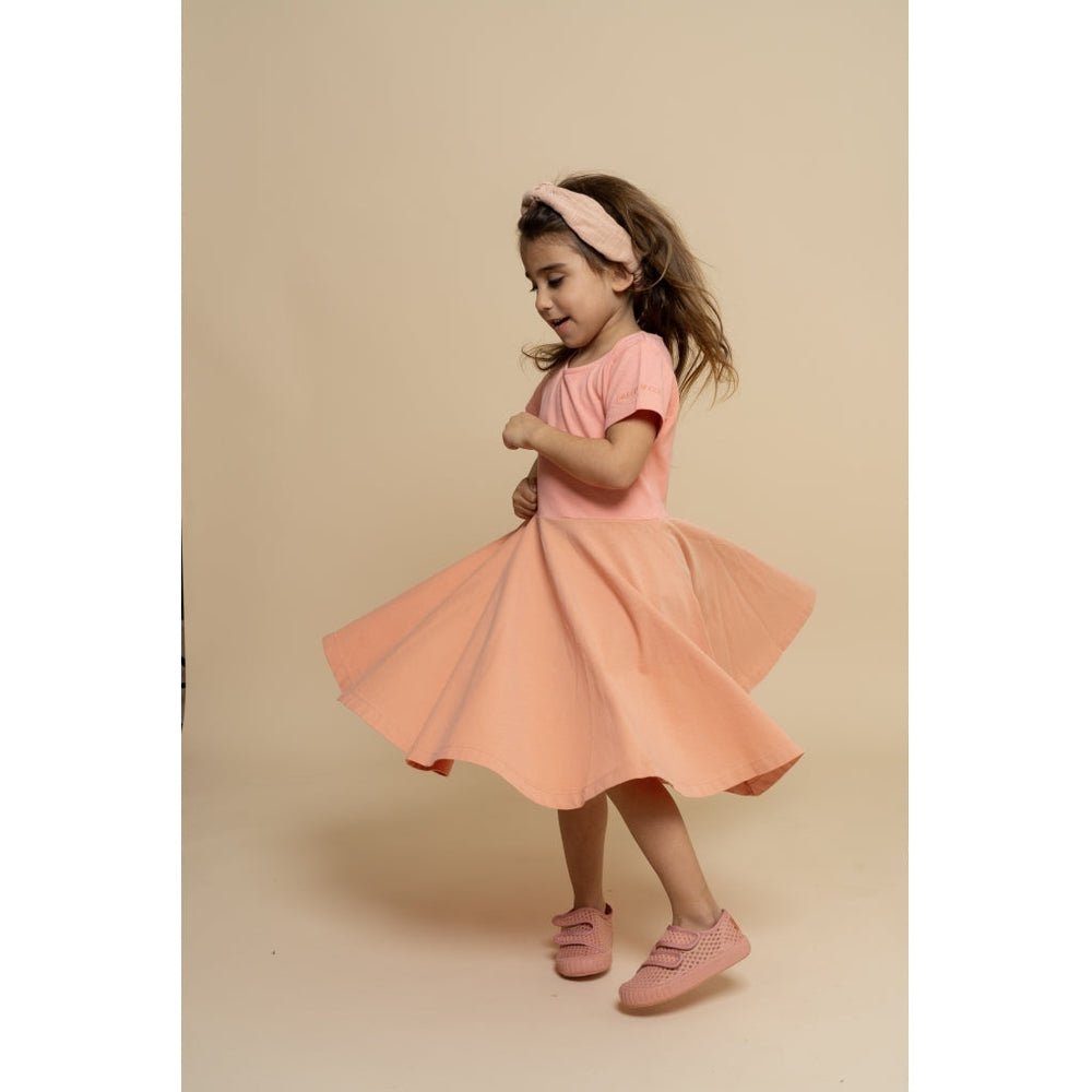 PLAY SHOES - Coral Rouge Grech &amp; Co