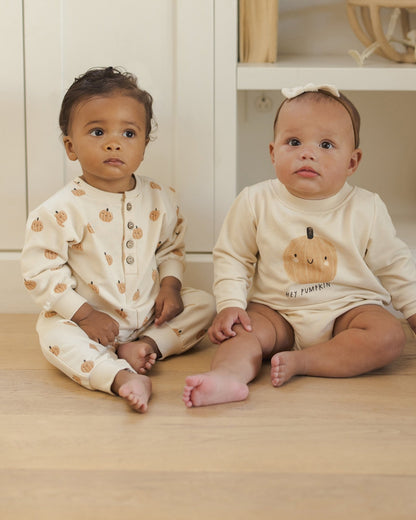 Quincy Mae Relaxed Fleece Jumpsuit || Smiley Pumpkins Quincy Mae New