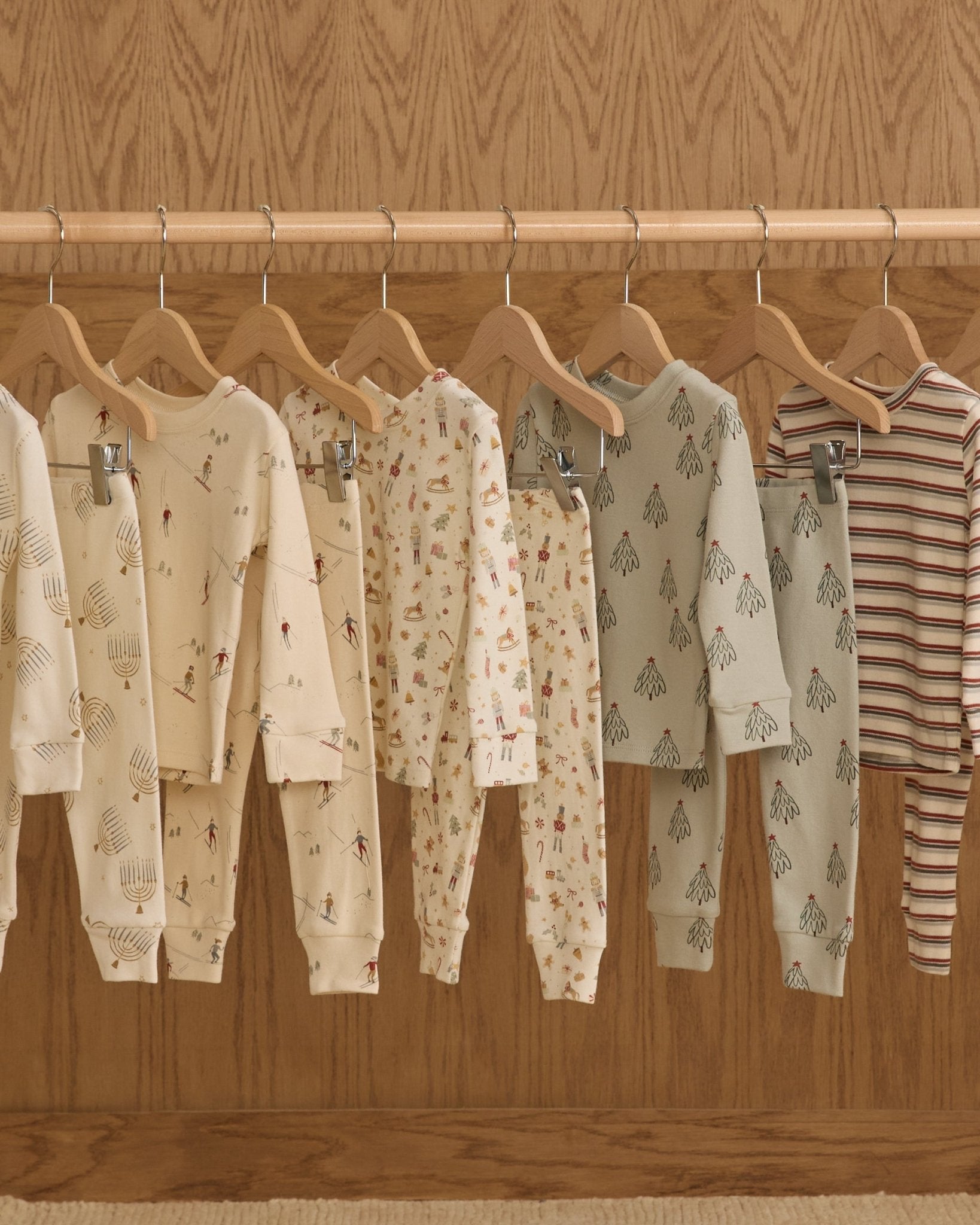 Rylee + Cru Organic Long Sleeve Pajama Set || Festive Rylee + Cru