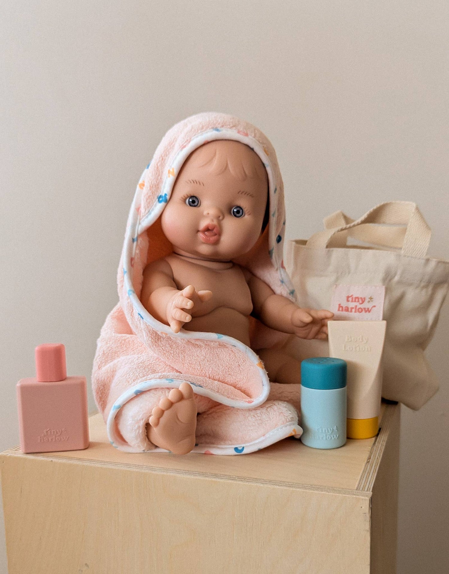 Shine on me Distribution - Tiny Bath Time Set - Tiny Harlow Shine on me Distribution