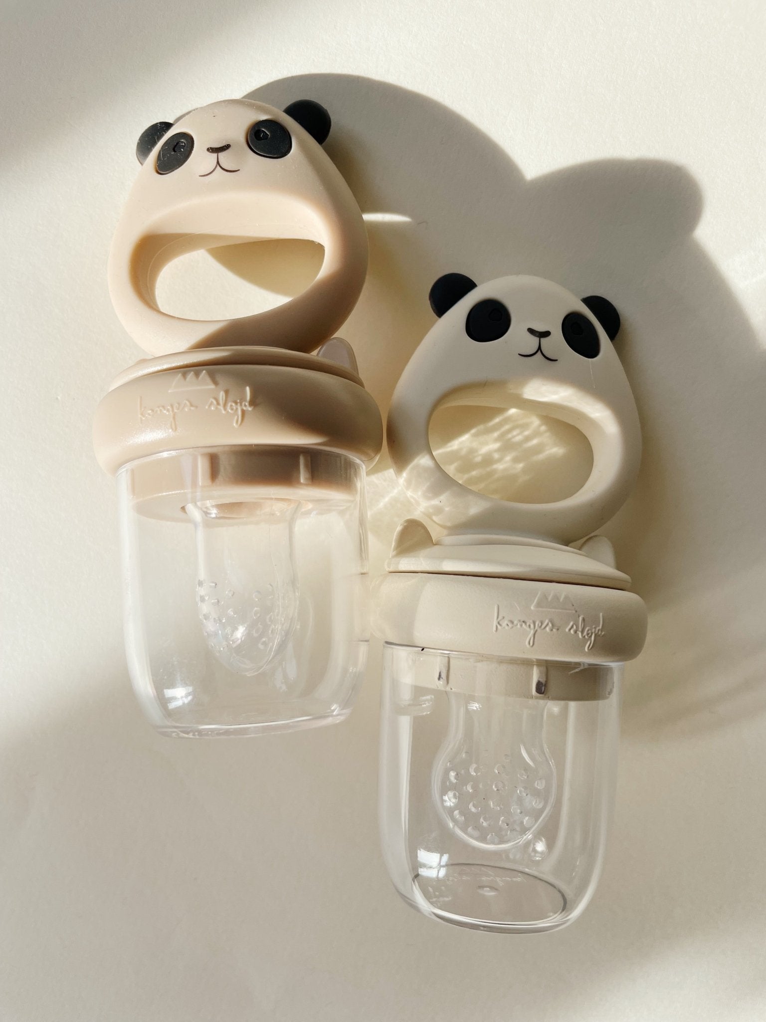 Silicone fruit feeding panda pacifier - shell mix Konges Sløjd