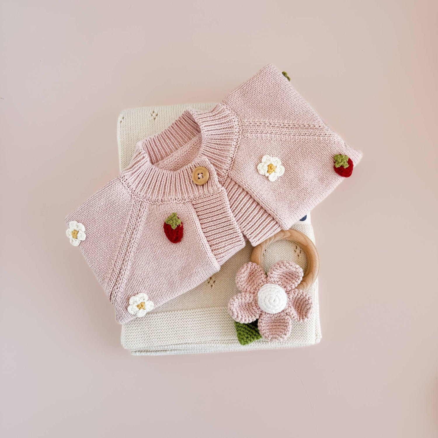 The Blueberry Hill - Cotton Crochet Rattle Teether Flower Baby Toy Spring Summer The Blueberry Hill